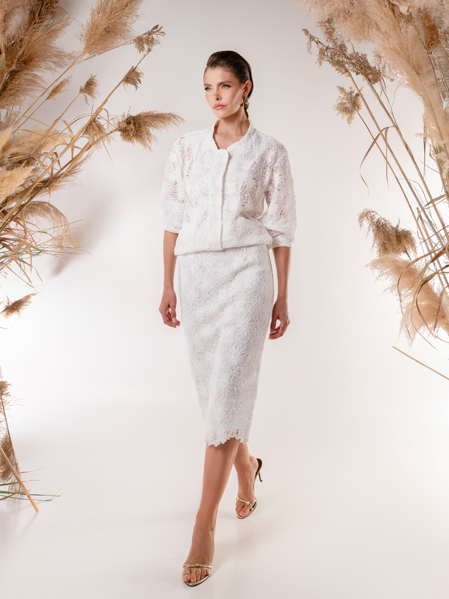 BLANC LACE ENSEMBLE