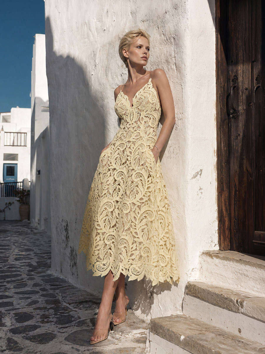 SOLEIL LACE DRESS